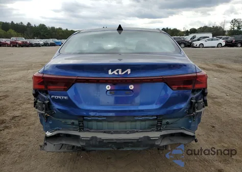 2022 Kia Forte Fe z USA, uszkodzony, nr VIN 3KPF24AD9NE430945